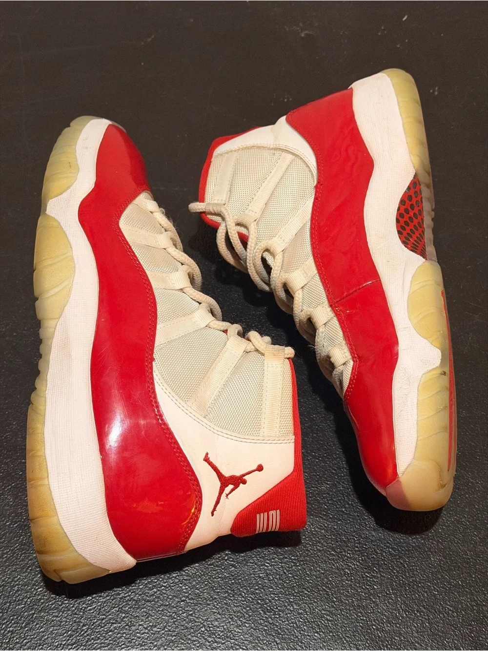 Air Jordan 11 Retro “Cherry”